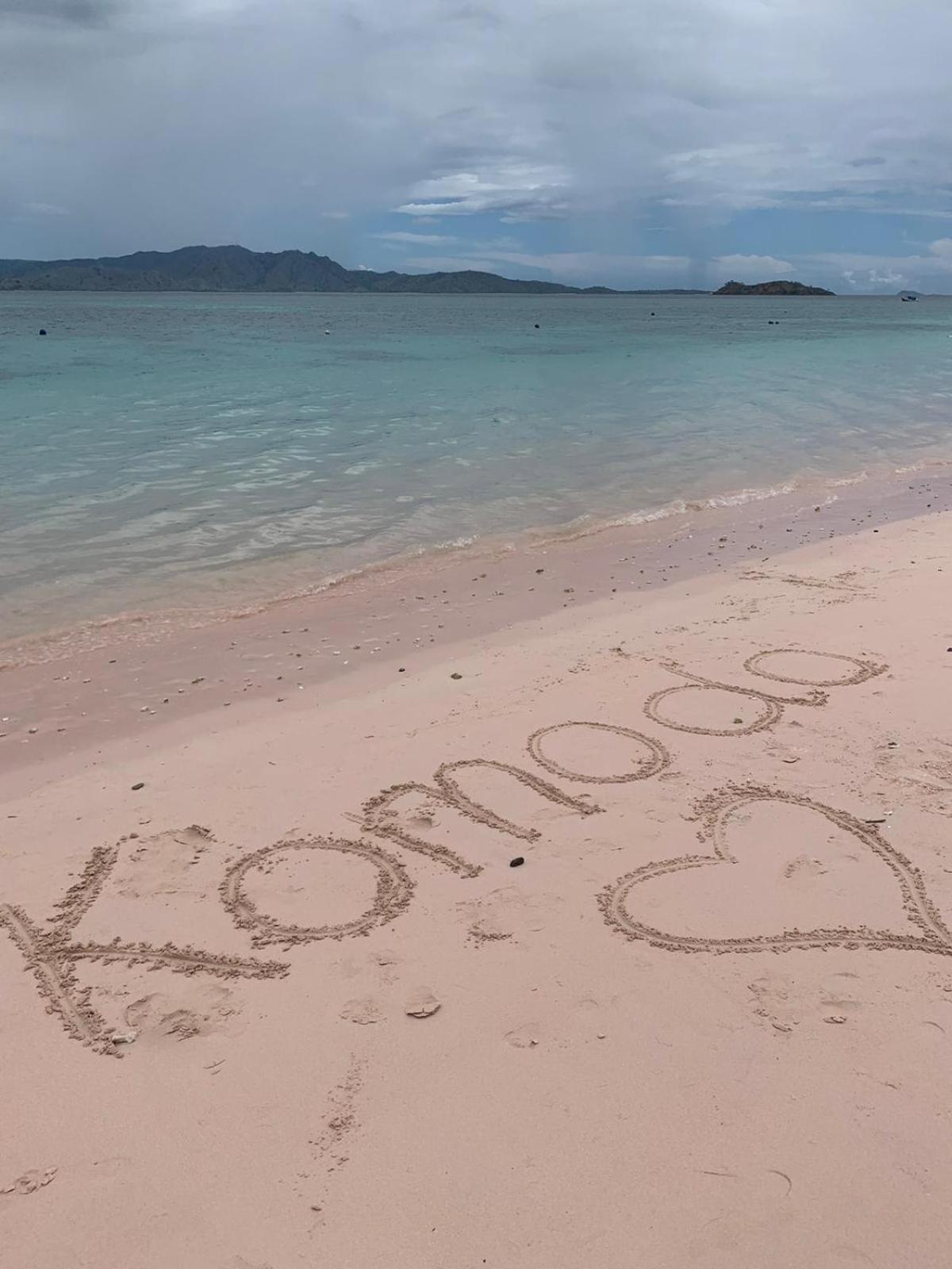 Ora Komodo Home Stay المظهر الخارجي الصورة
